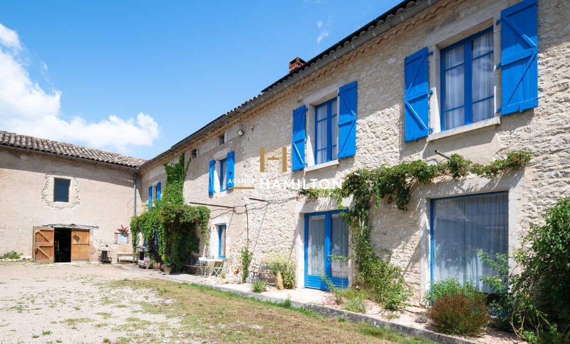 7 bedroom corps de ferme in Cordes Sur Ciel, Tarn, France