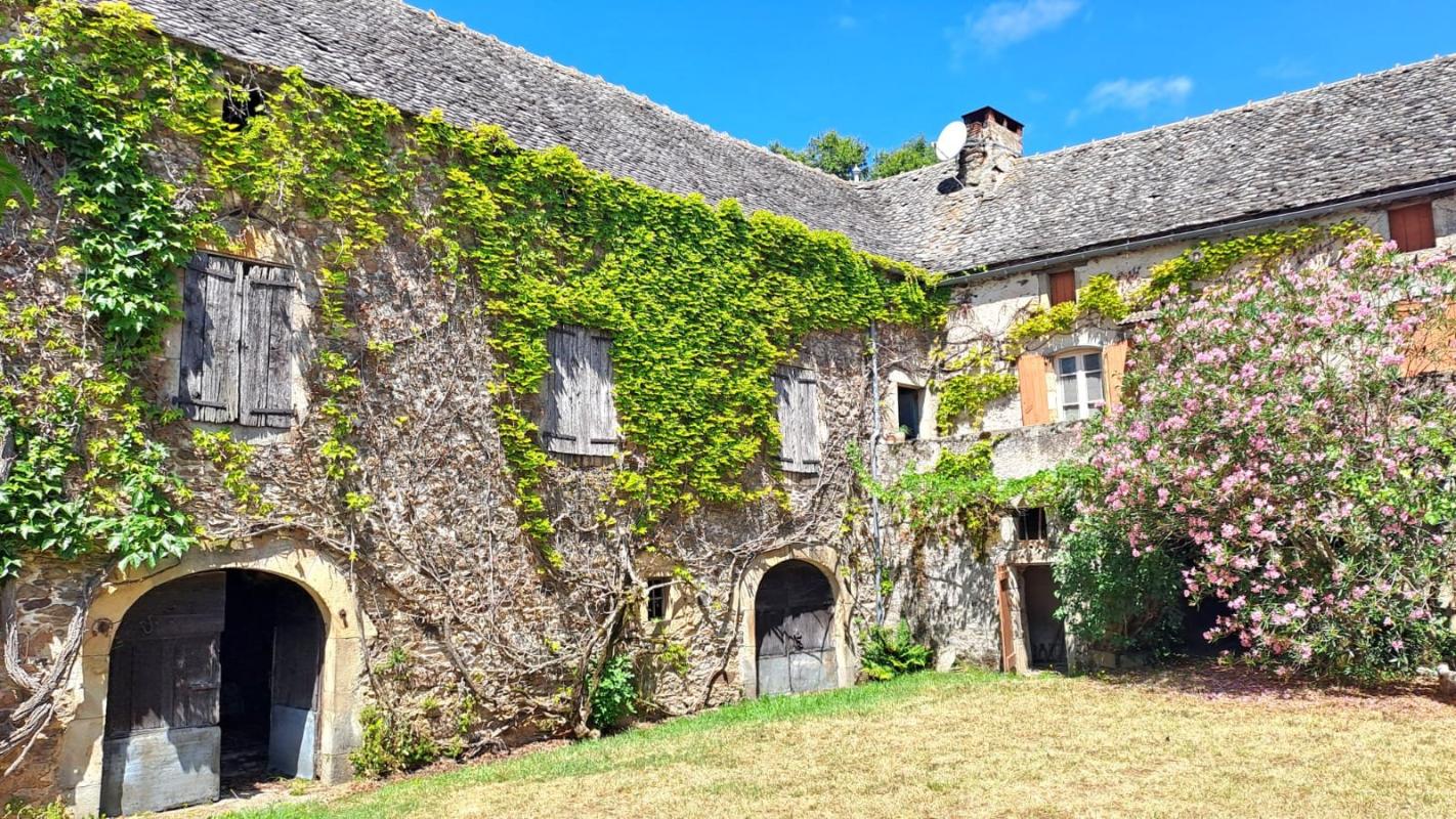 3 bedroom corps de ferme in Najac, Aveyron, France
