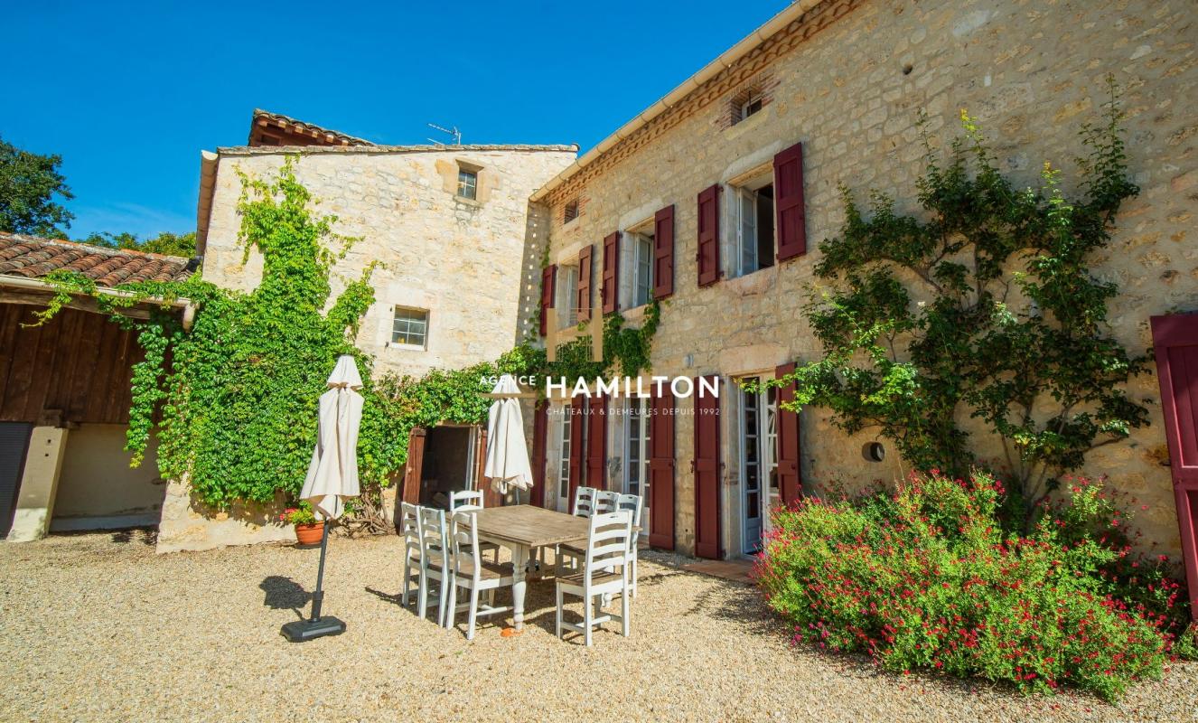 11 bedroom demeure in Cordes Sur Ciel, Tarn, France