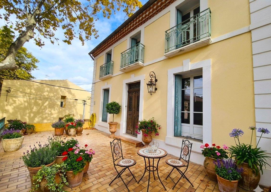 5 bedroom maison in Magalas, Hérault, France