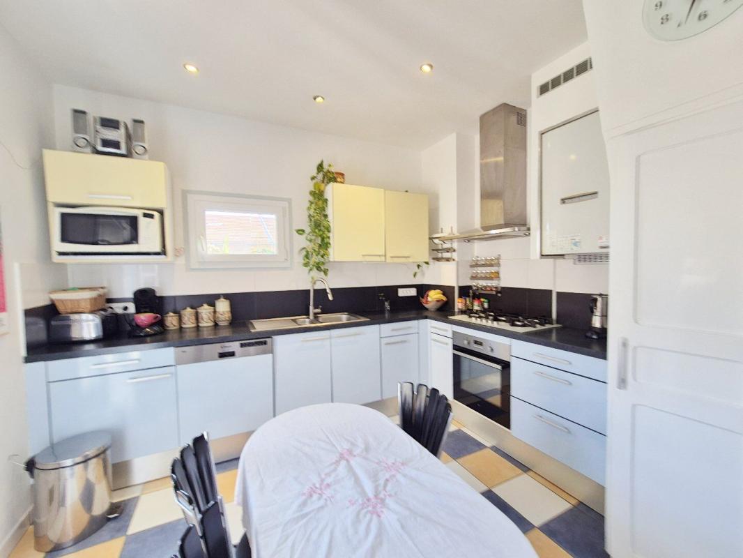 4 bedroom appartement bourgeois in Beziers, Hérault, France