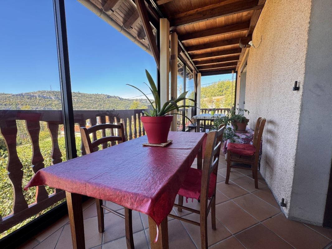 6 bedroom maison traditionnelle in Salvagnac Cajarc, Aveyron, France