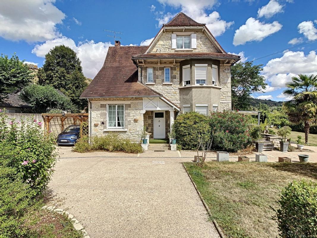 4 bedroom maison de maitre in Cajarc, Lot, France