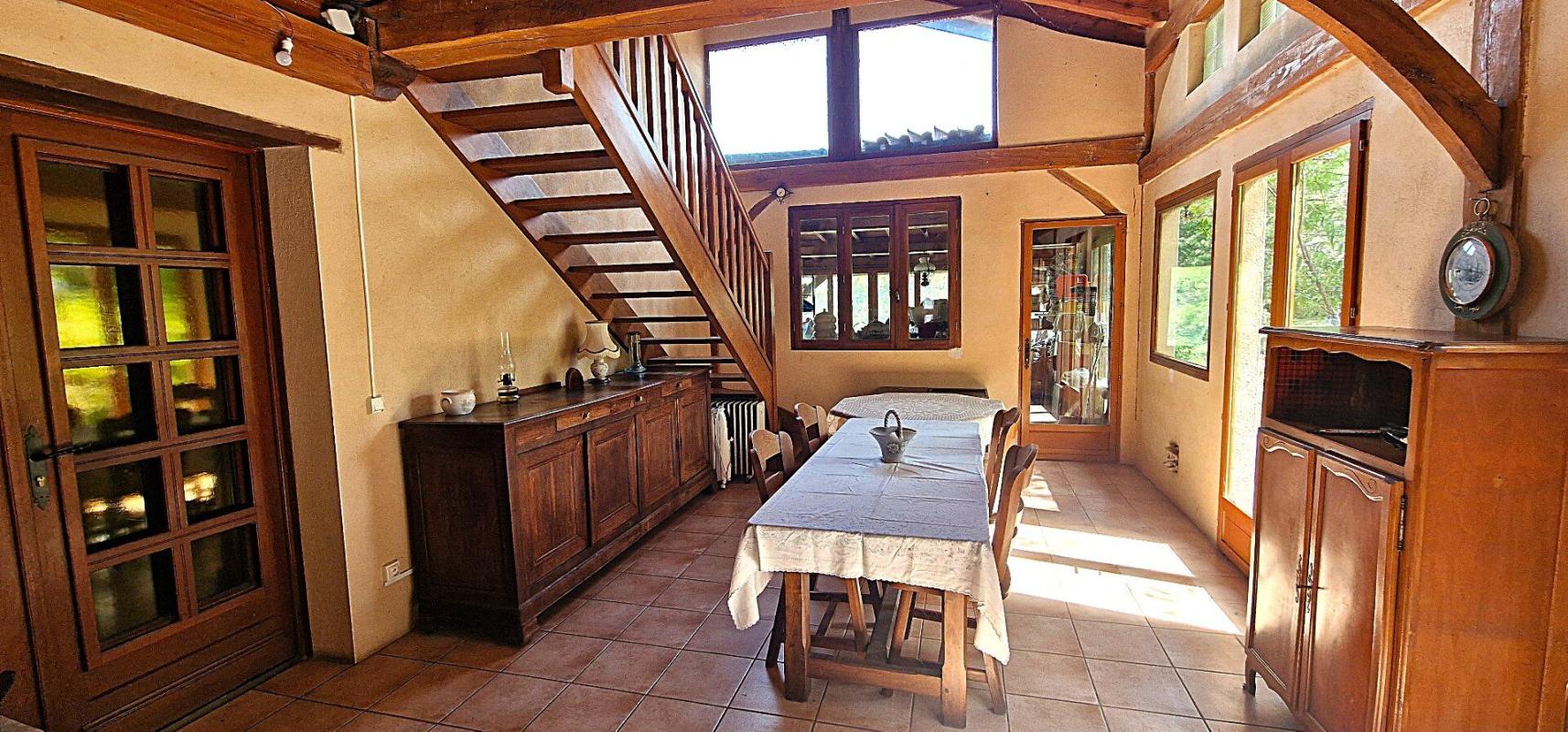6 bedroom propriete in Figeac, Lot, France