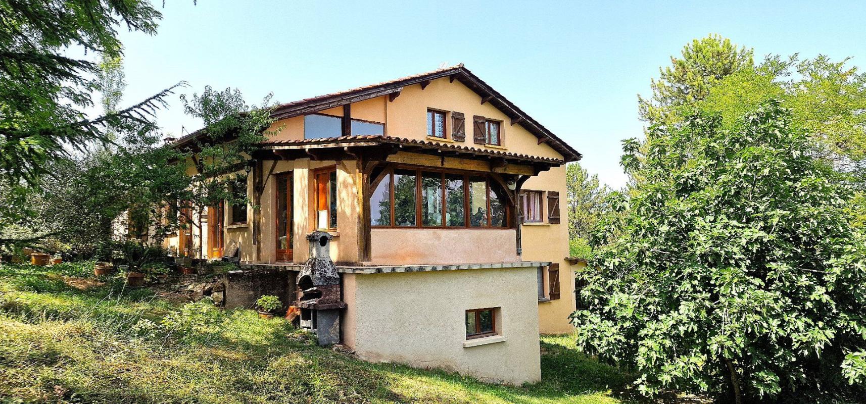 6 bedroom propriete in Figeac, Lot, France