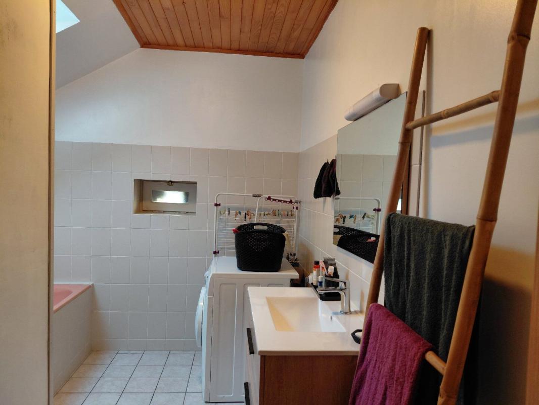 2 bedroom maison en pierres in Anglards De Salers, Cantal, France