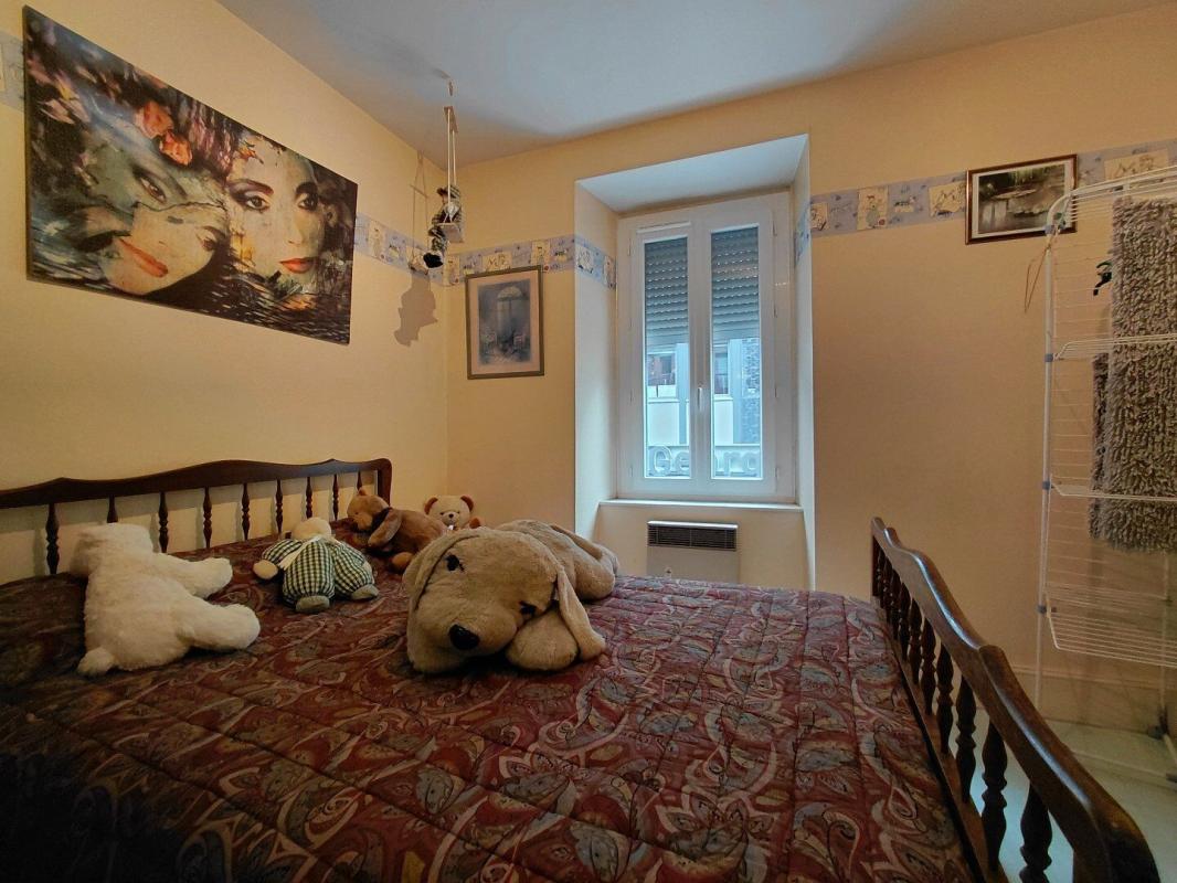 3 bedroom t4 in Aurillac, Cantal, France