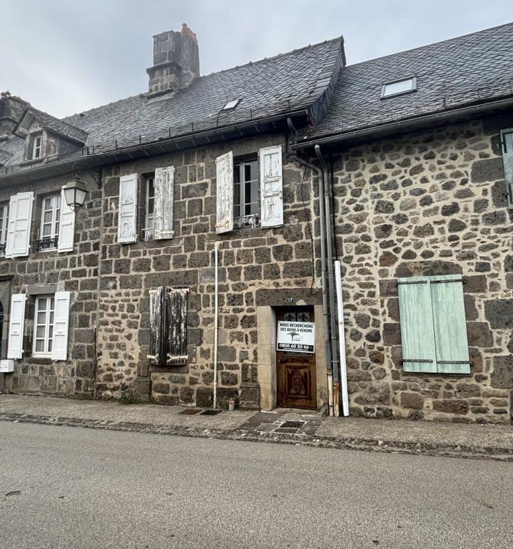 2 bedroom maison de village in Saint Martin Valmeroux, Cantal, France