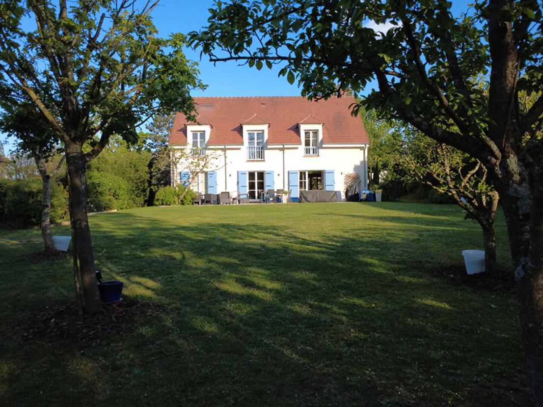 5 bedroom maison in Vernouillet, Yvelines, France