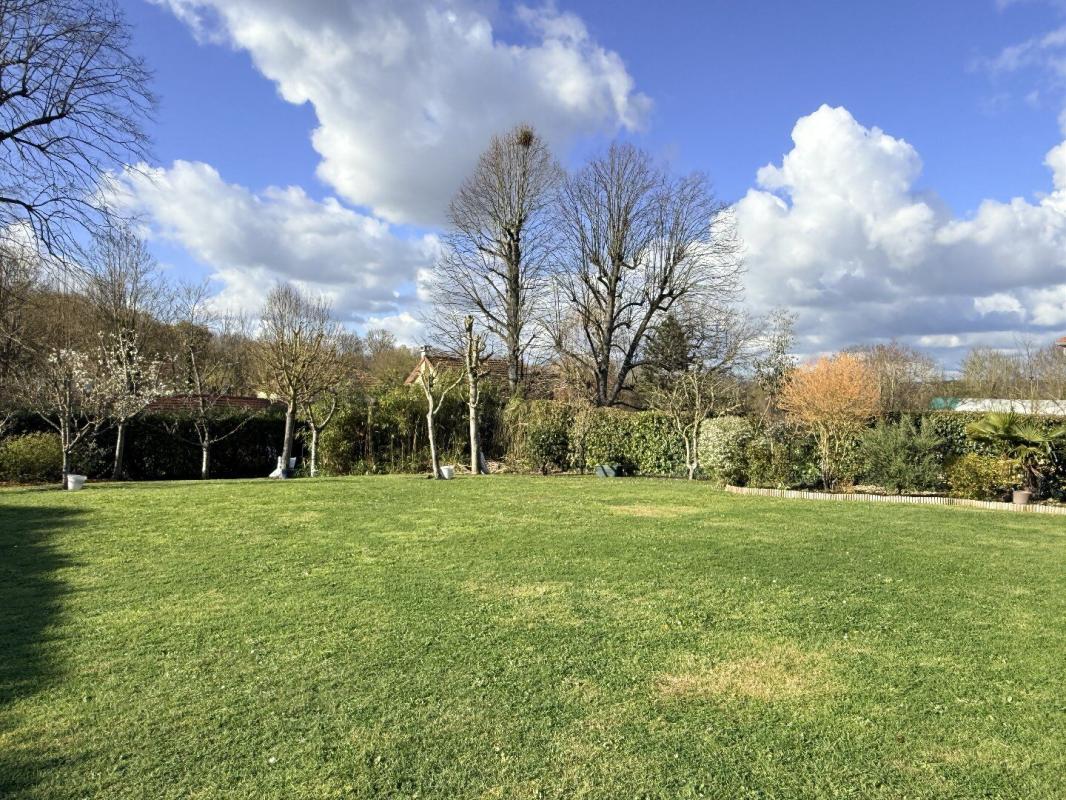 5 bedroom maison in Vernouillet, Yvelines, France