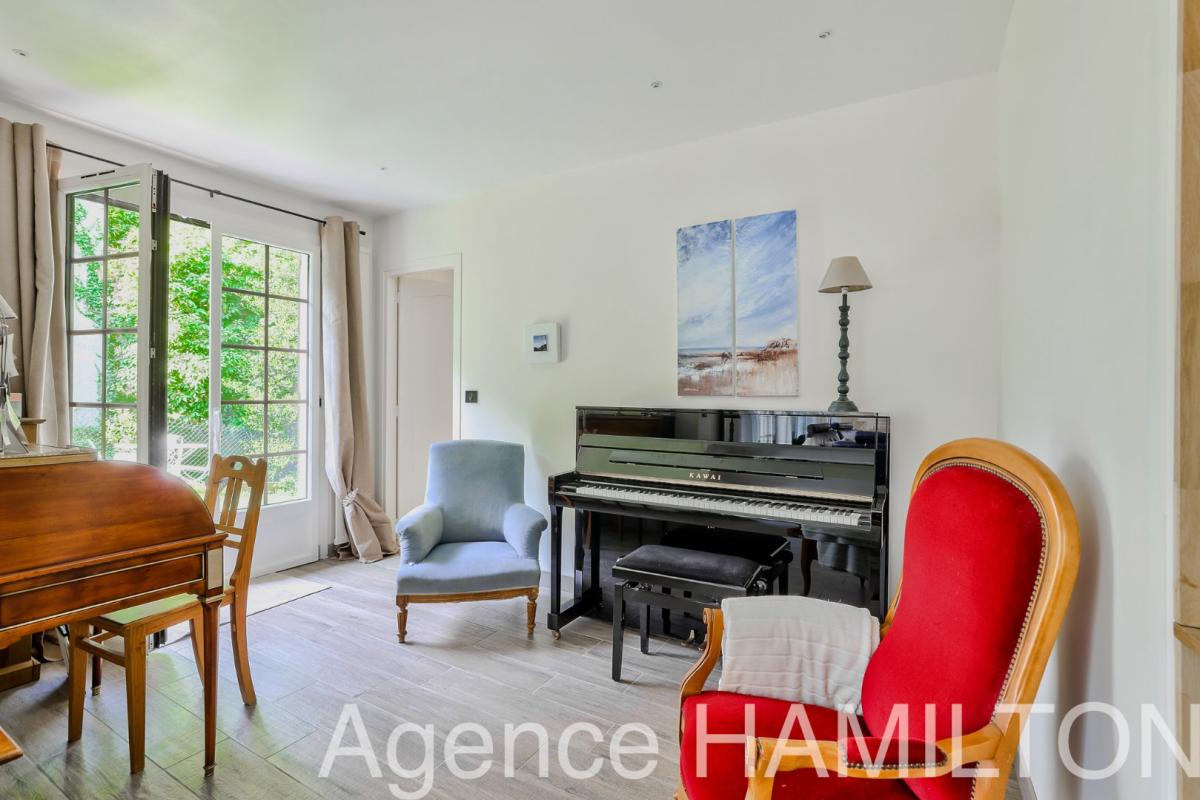 6 bedroom maison in L’etang La Ville, Yvelines, France