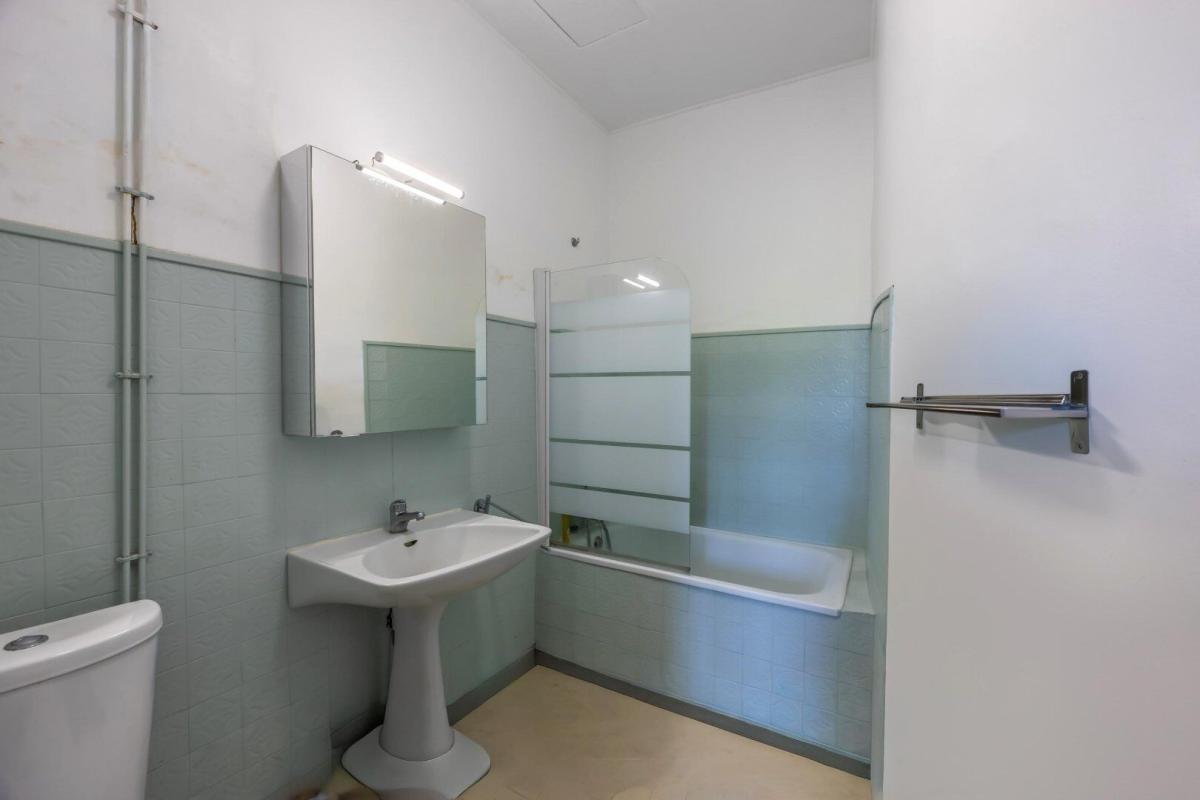 6 bedroom maison de maitre in Saint Lon Les Mines, Landes, France