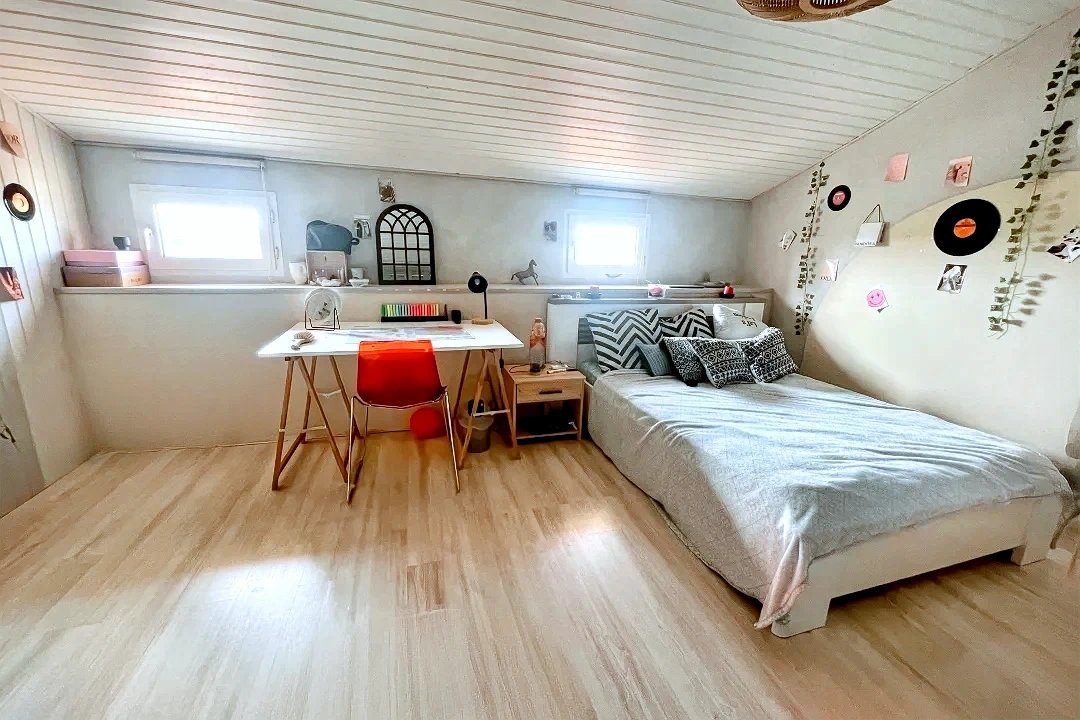 4 bedroom maison de campagne in Trizay, Charente-Maritime, France