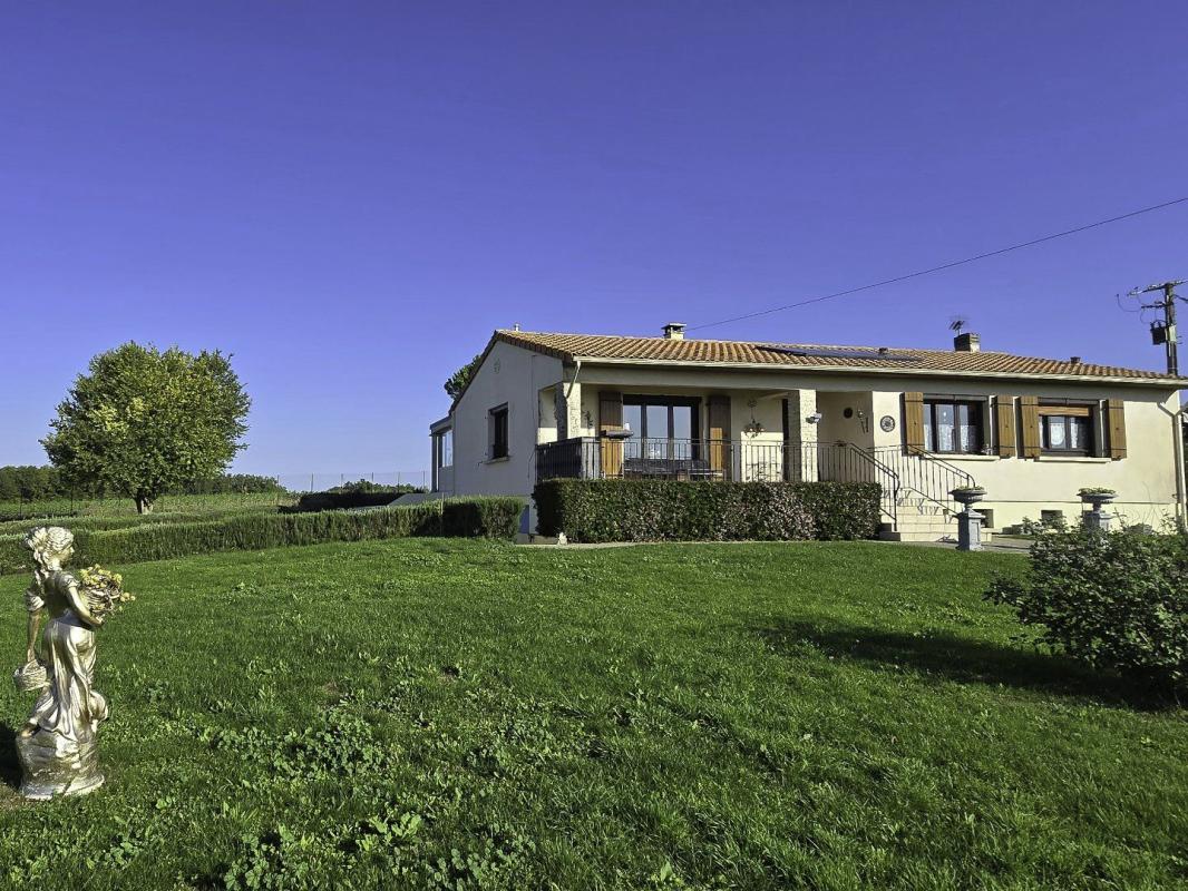 3 bedroom propriete in Fontaine Chalendray, Charente-Maritime, France