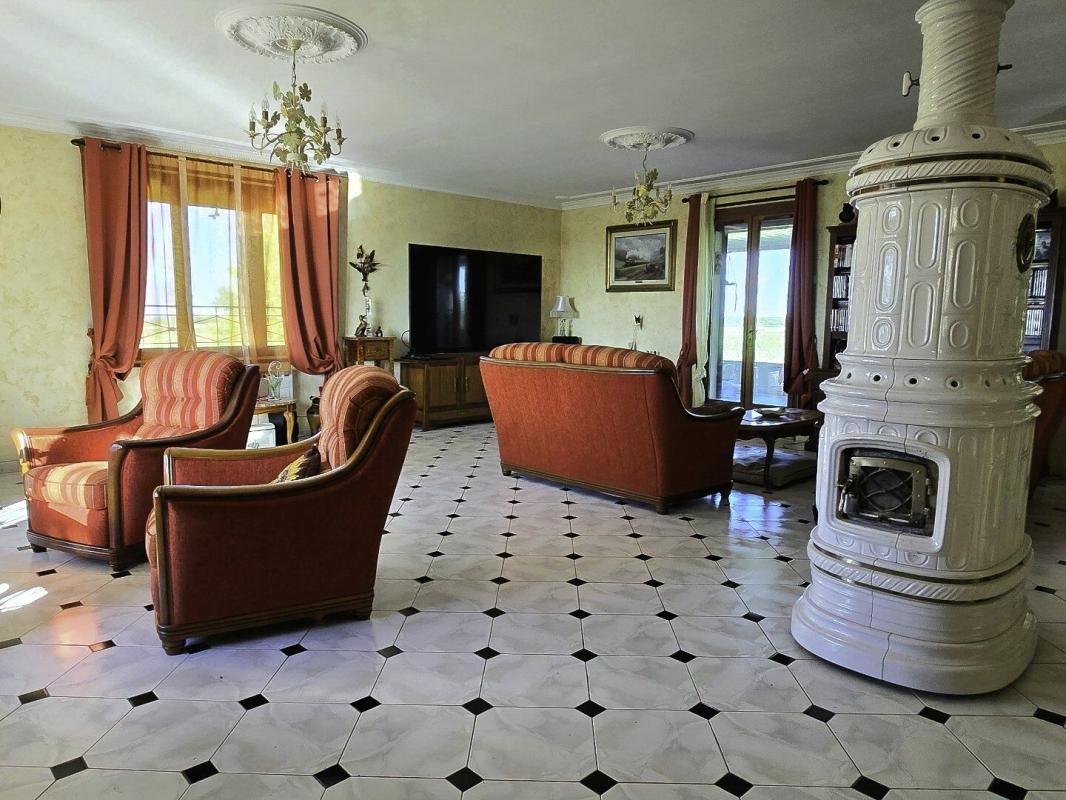 3 bedroom propriete in Fontaine Chalendray, Charente-Maritime, France