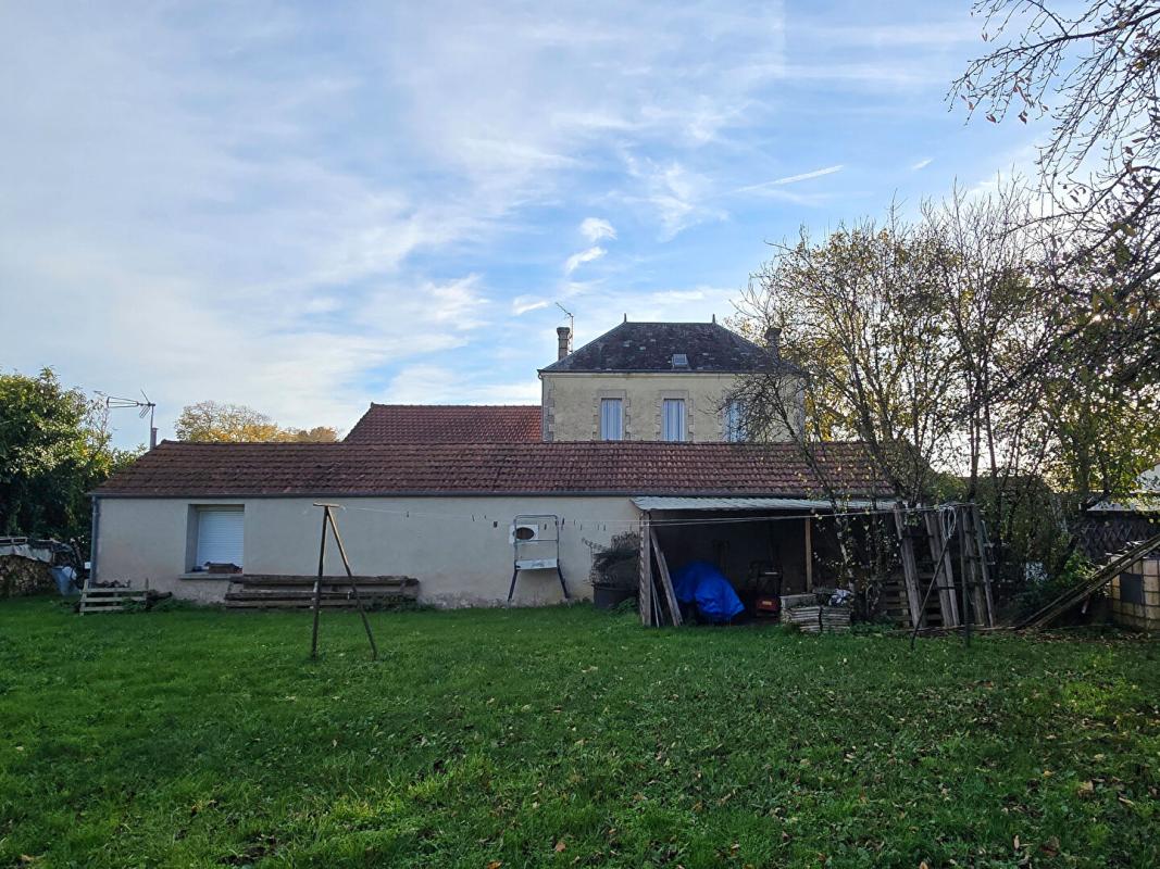 4 bedroom propriete in Bernay Saint Martin, Charente-Maritime, France
