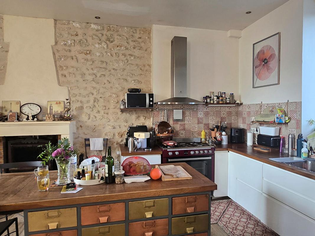 4 bedroom propriete in Bernay Saint Martin, Charente-Maritime, France