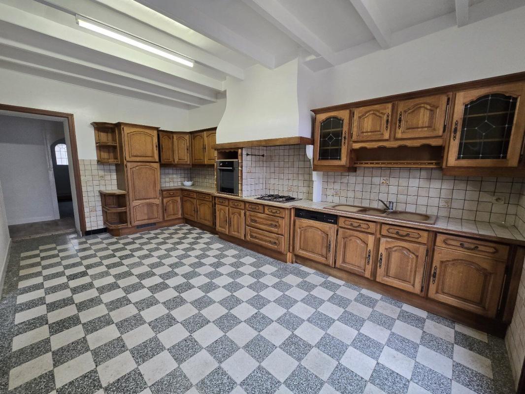 4 bedroom propriete in Authon Ebeon, Charente-Maritime, France