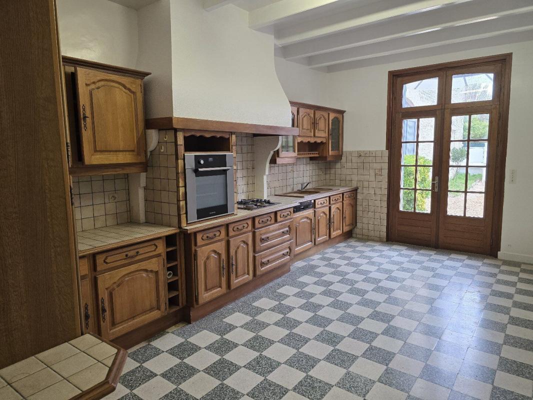 4 bedroom propriete in Authon Ebeon, Charente-Maritime, France