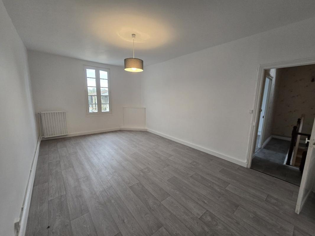 4 bedroom propriete in Authon Ebeon, Charente-Maritime, France