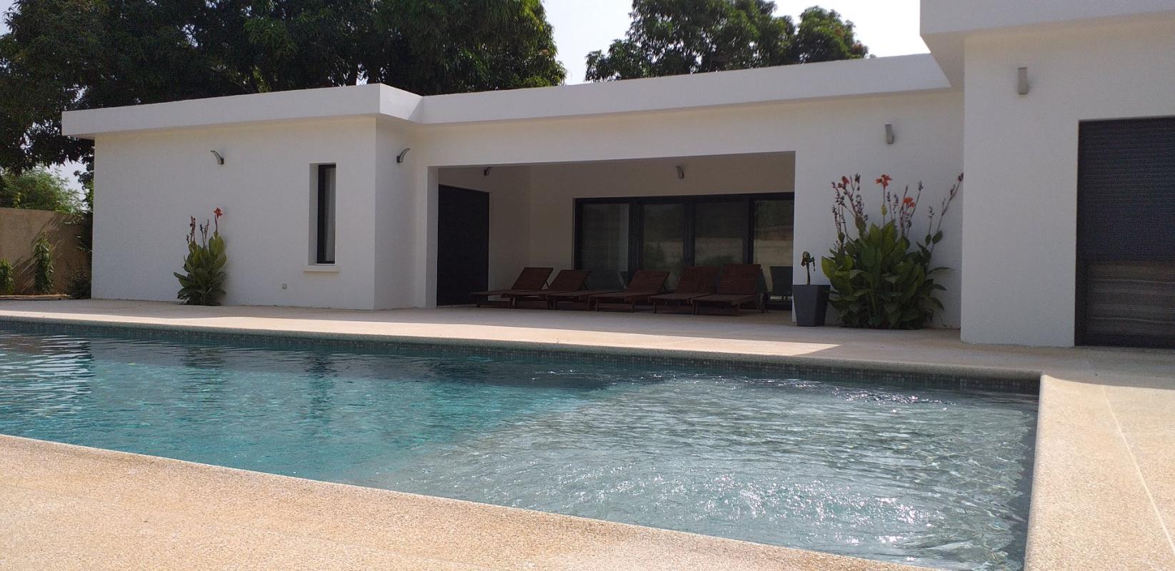 7 bedroom t6 et plus in Nguerigne, Sénégal