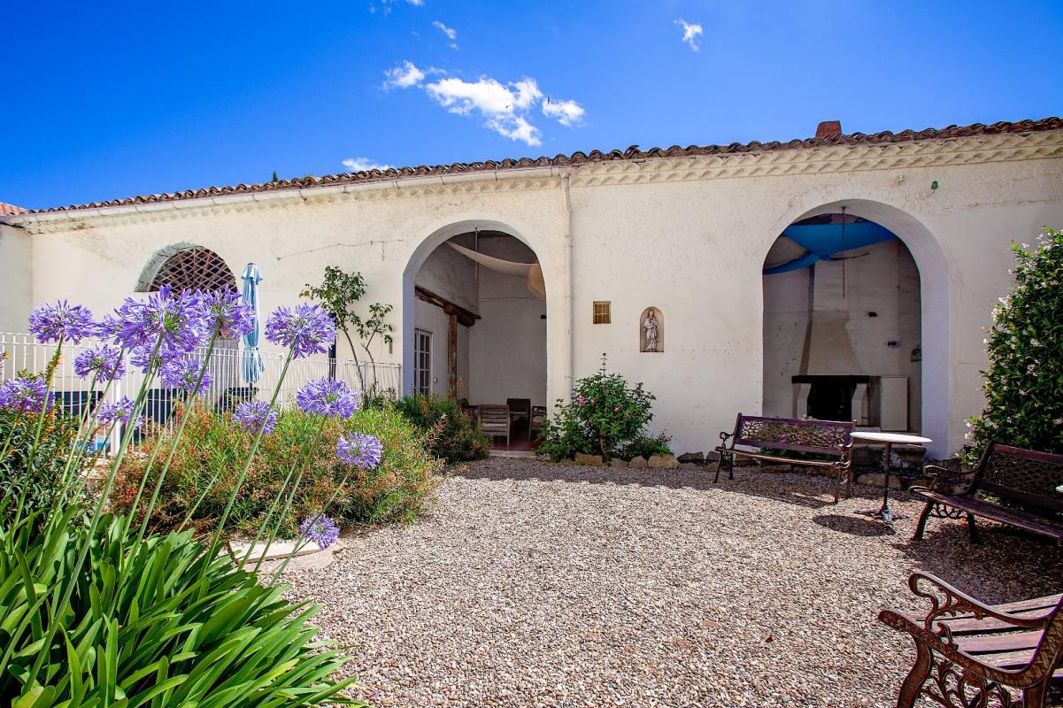 8 bedroom demeure in Pepieux, Aude, France