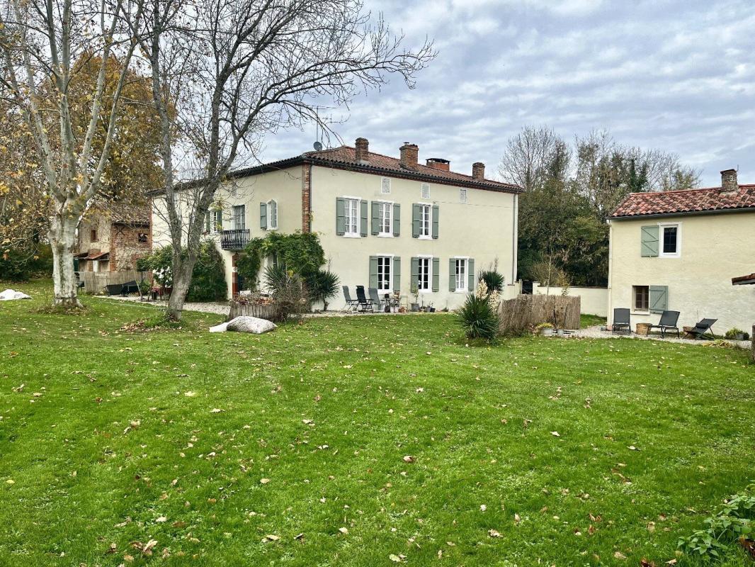 12 bedroom propriete in Carla Bayle, Ariège, France