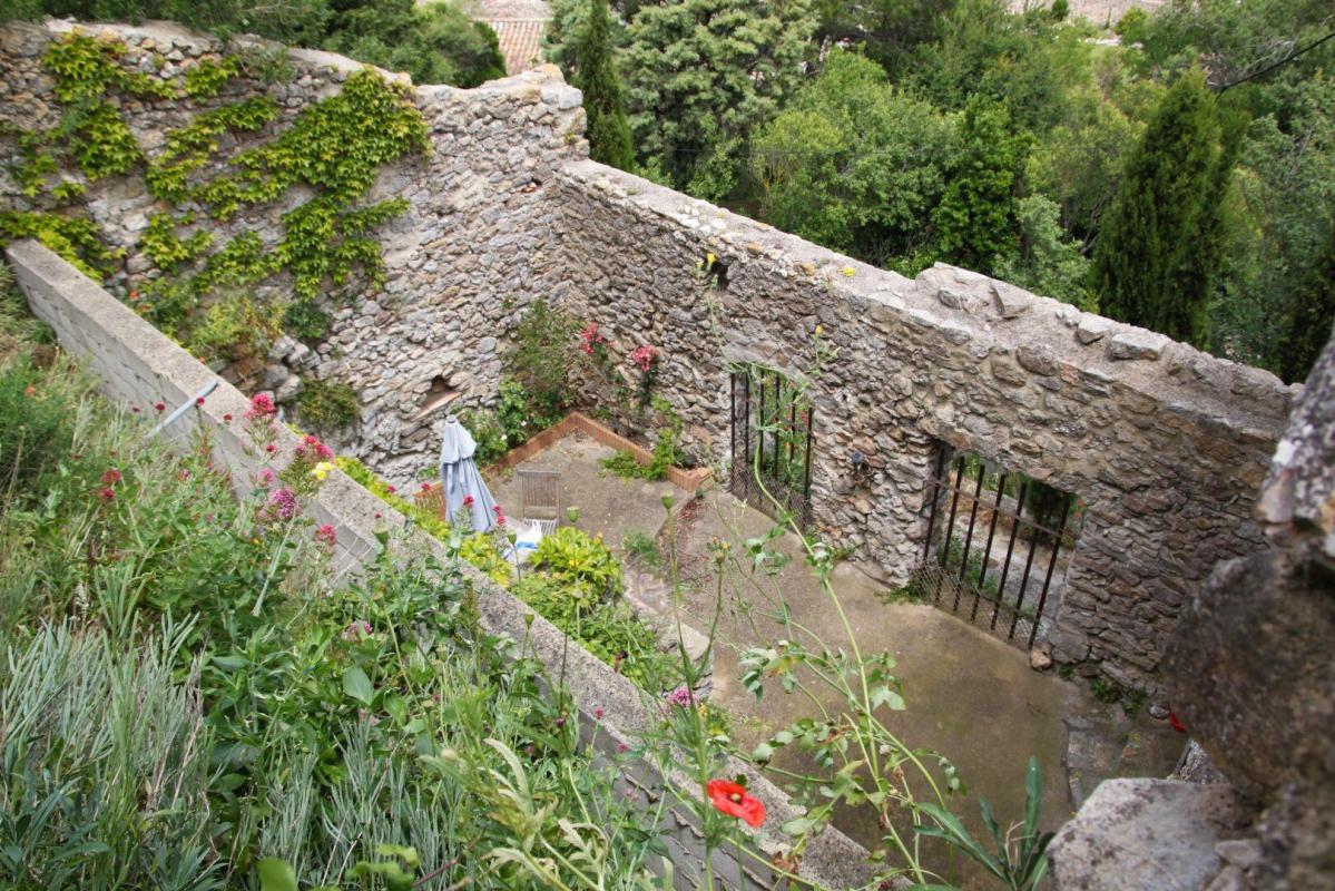 3 bedroom maison de village in Fontjoncouse, Aude, France