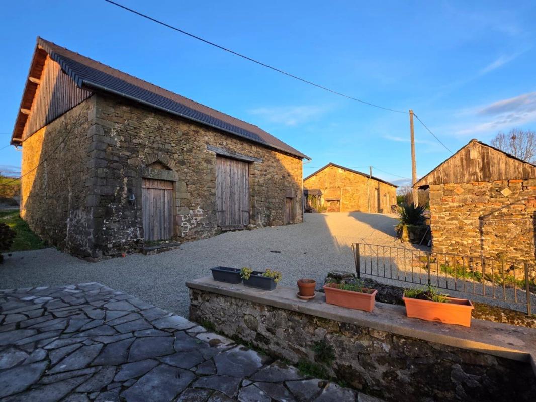 4 bedroom maison de village in Lascaux, Corrèze, France