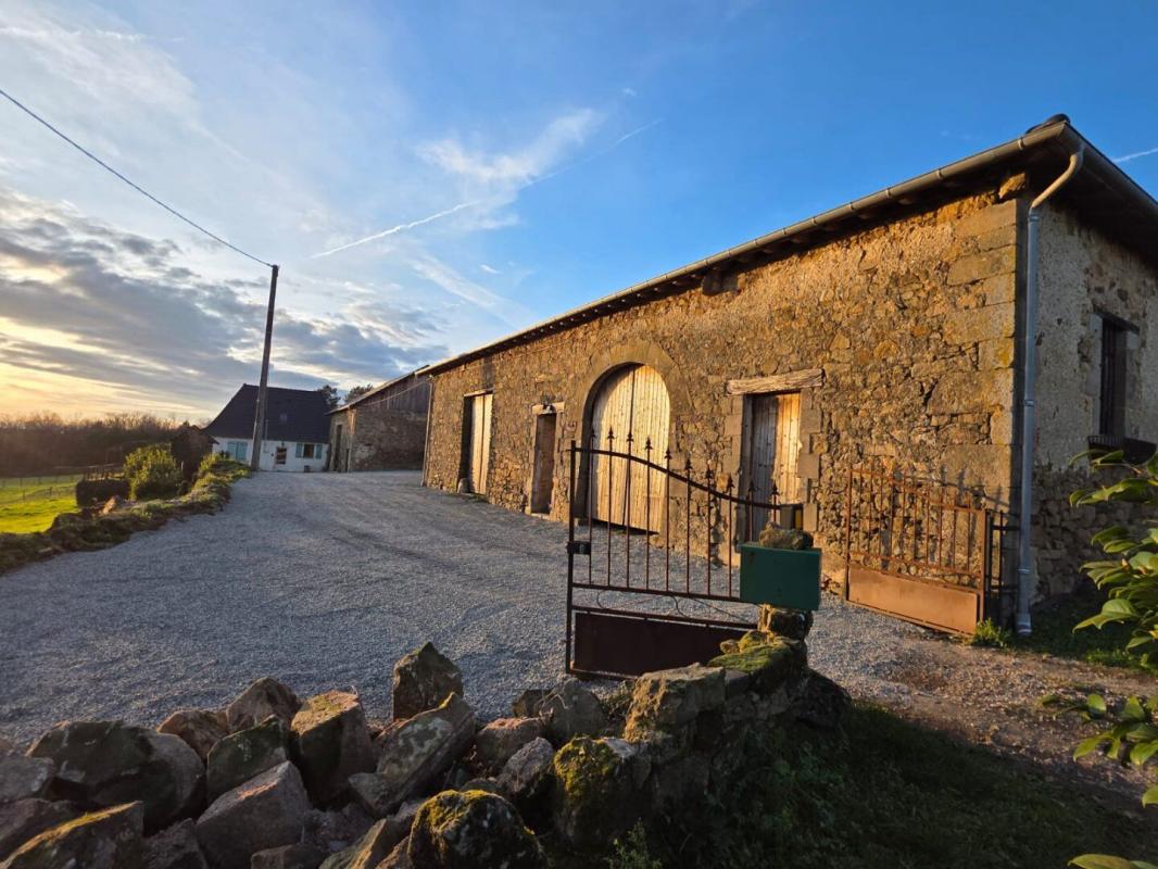 4 bedroom maison de village in Lascaux, Corrèze, France