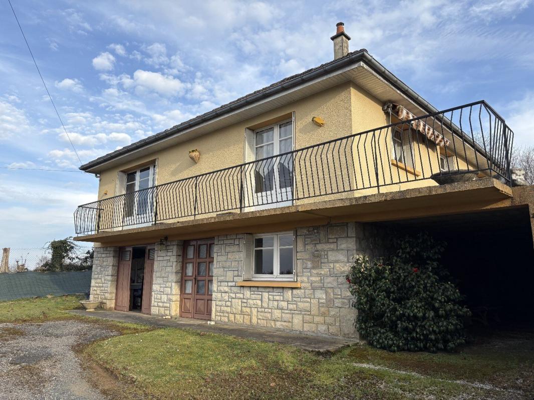 4 bedroom maison in Troche, Corrèze, France