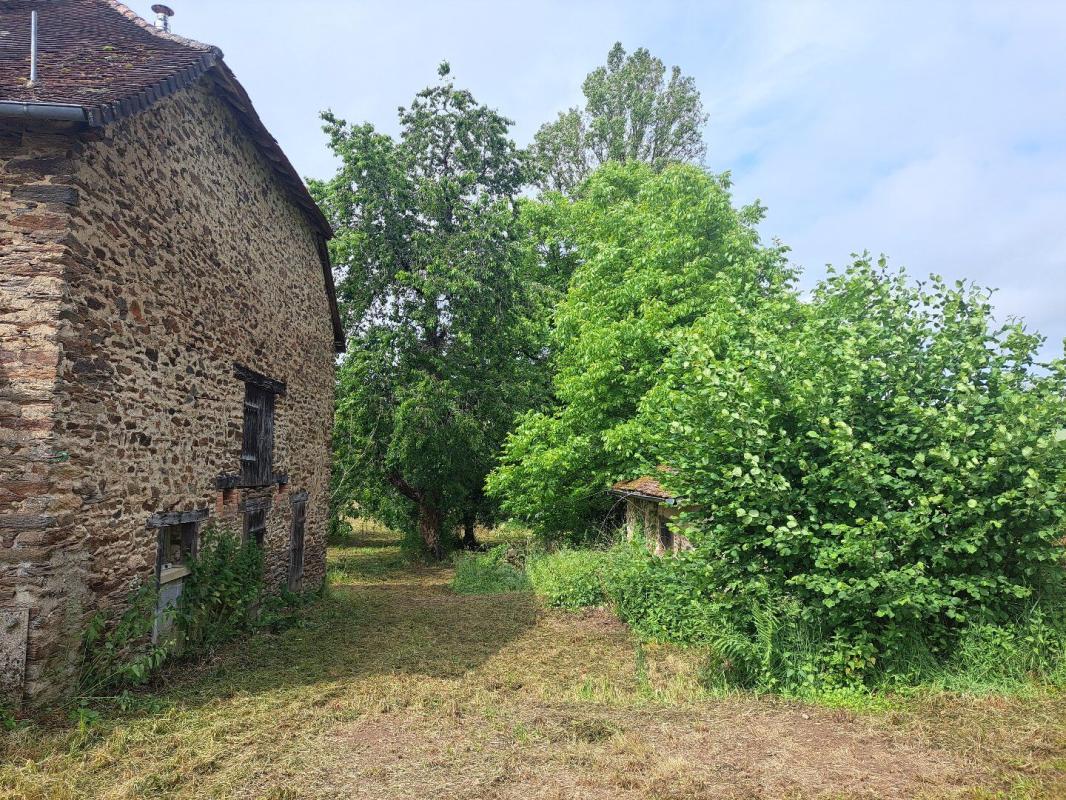 1 bedroom maison a renover in Segur Le Chateau, Corrèze, France