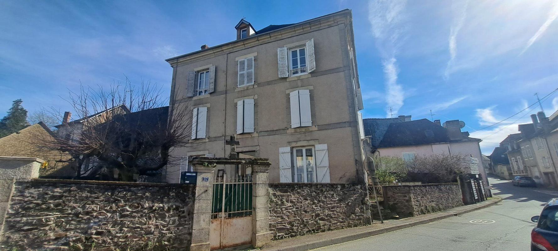 2 bedroom t3 in Juillac, Corrèze, France