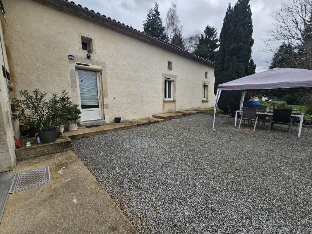 5 bedroom maison in Chalagnac, Dordogne, France