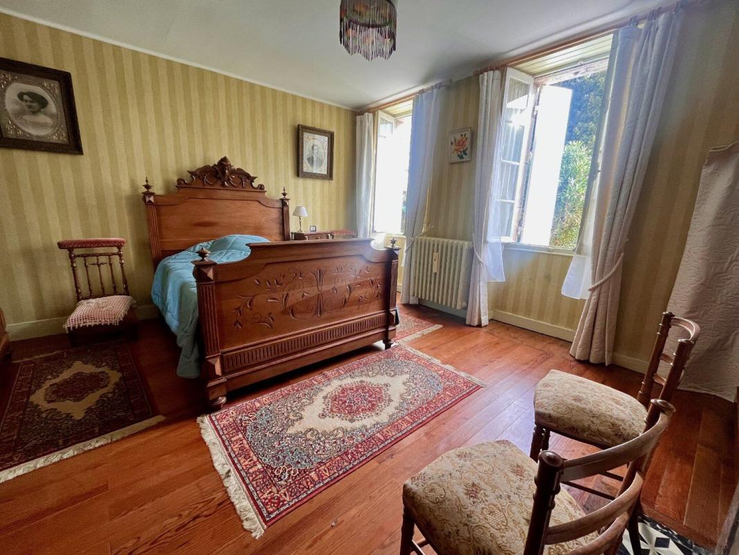 8 bedroom longere in Pellegrue, Gironde, France