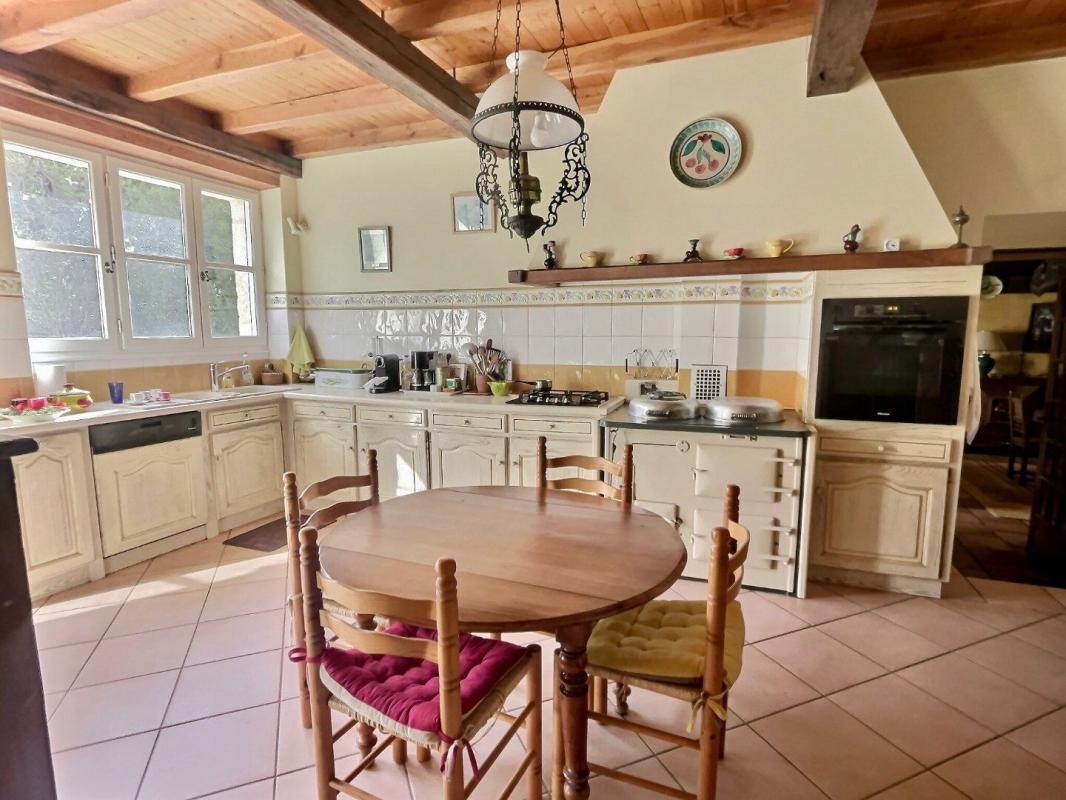 8 bedroom longere in Pellegrue, Gironde, France