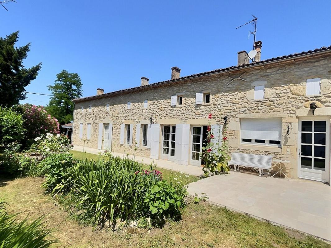 8 bedroom longere in Pellegrue, Gironde, France