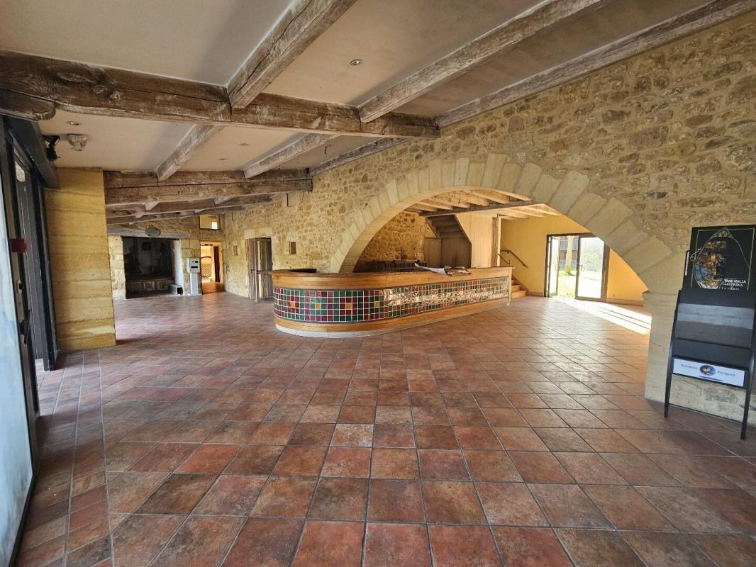 40 bedroom hotel particulier in Tursac, Dordogne, France