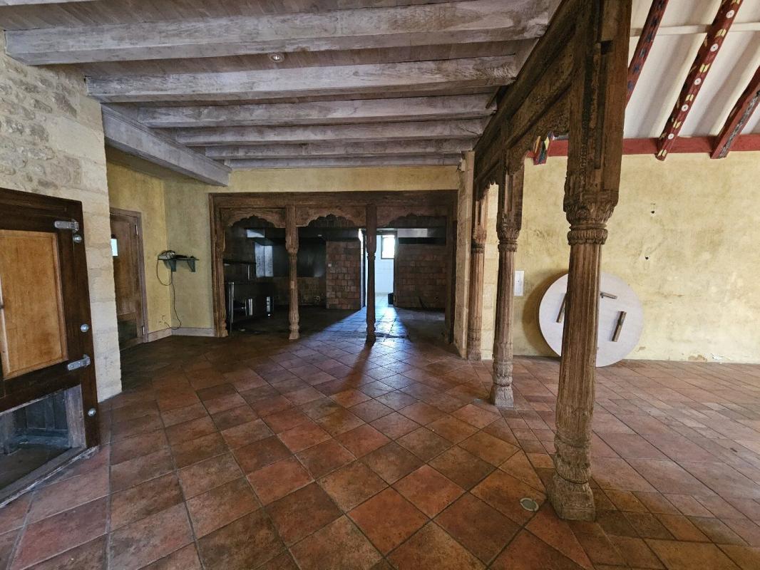 40 bedroom hotel particulier in Tursac, Dordogne, France