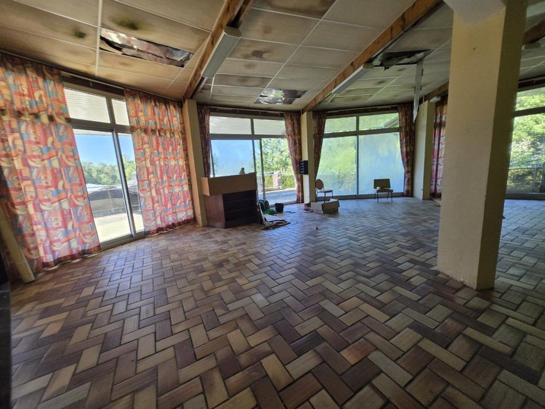 31 bedroom demeure in Egletons, Corrèze, France