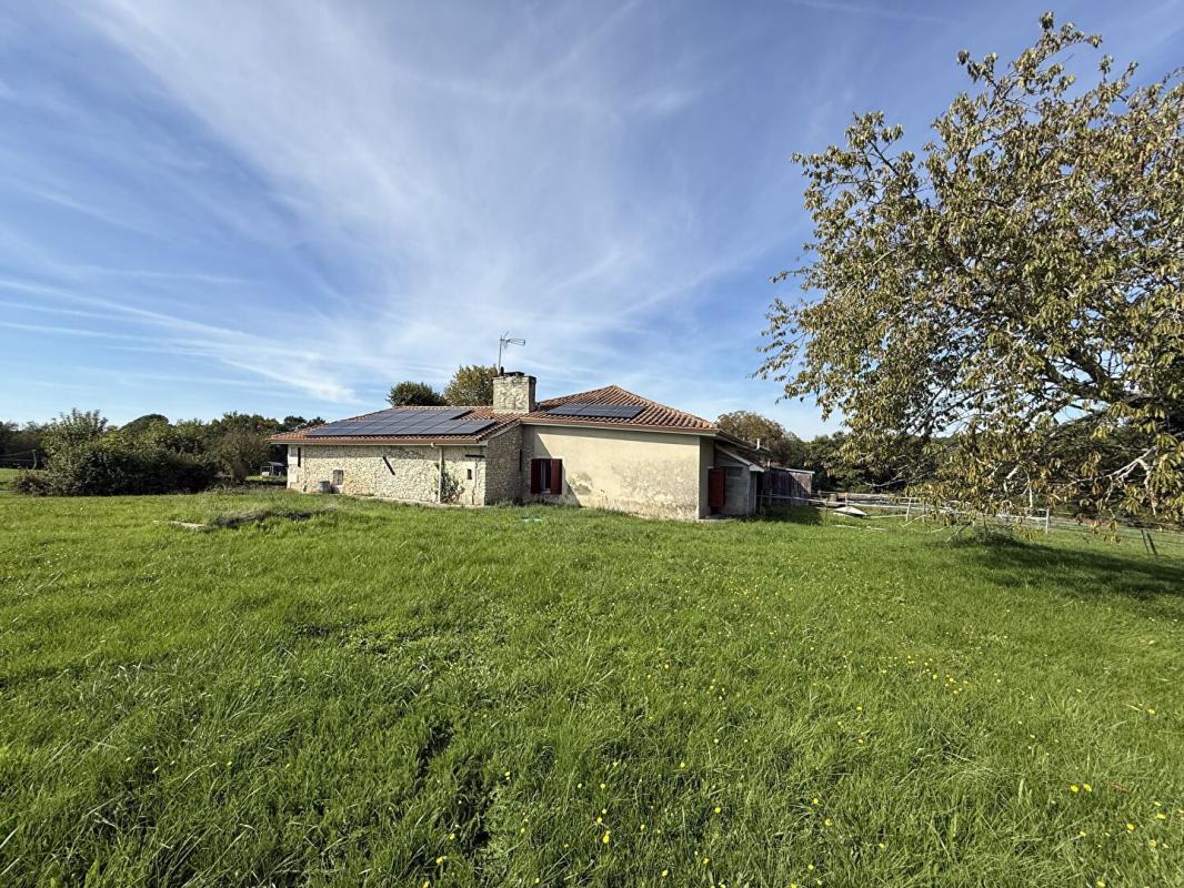4 bedroom maison de campagne in Coulounieix Chamiers, Dordogne, France