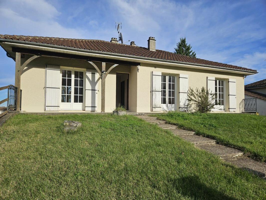 4 bedroom maison in Bassilac, Dordogne, France