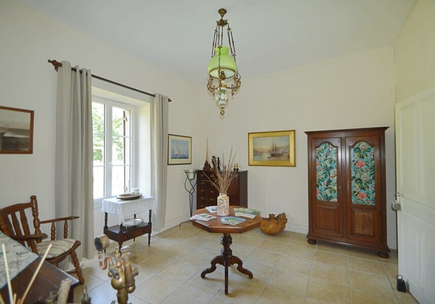 7 bedroom maison in Saint Medard D’excideuil, Dordogne, France