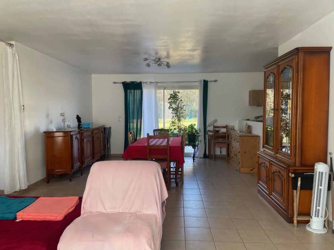 3 bedroom maison in Antonne Et Trigonant, Dordogne, France