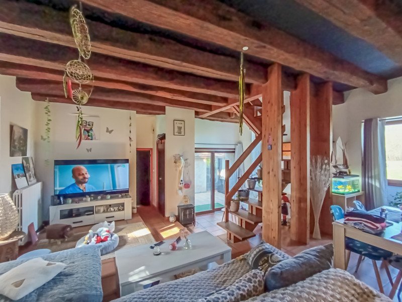 3 bedroom maison situee en campagne in Bassilac, Dordogne, France