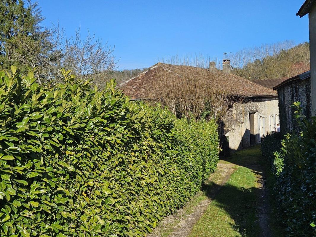 3 bedroom corps de ferme in Antonne Et Trigonant, Dordogne, France