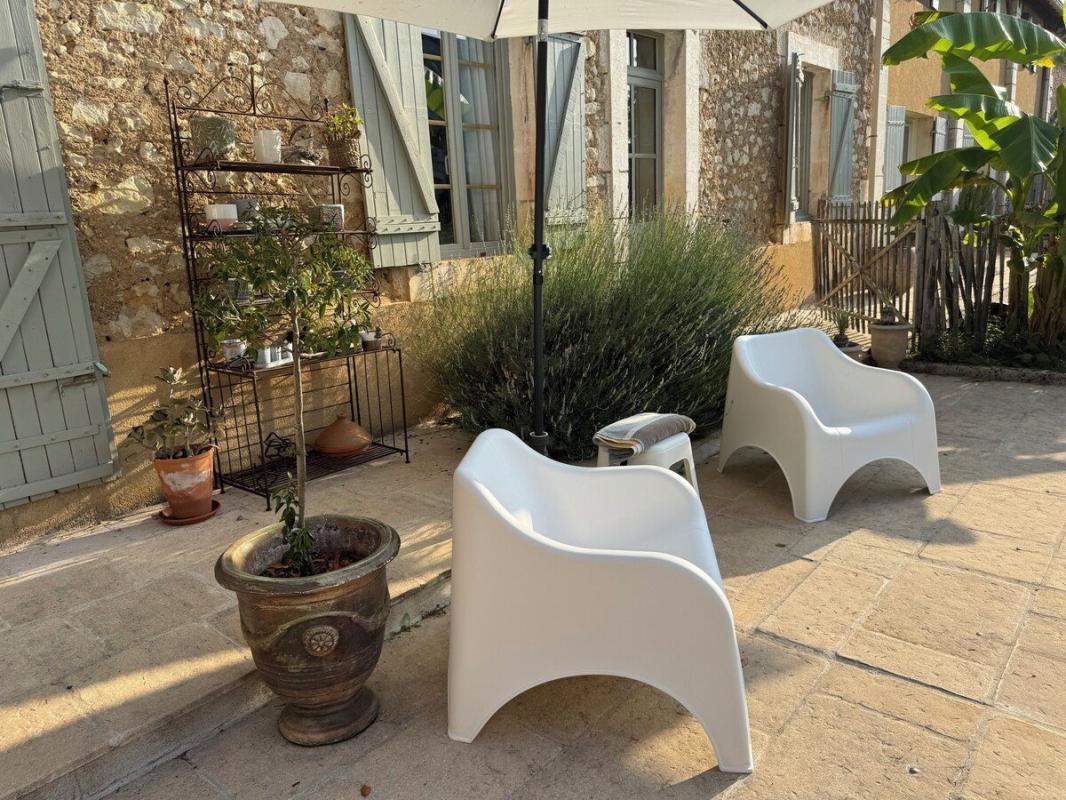 6 bedroom maison en pierres in Bassilac, Dordogne, France
