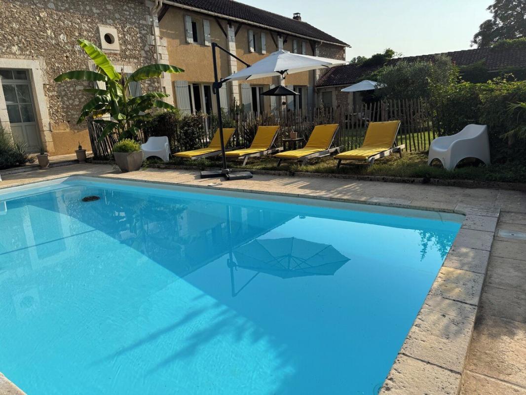6 bedroom maison en pierres in Bassilac, Dordogne, France