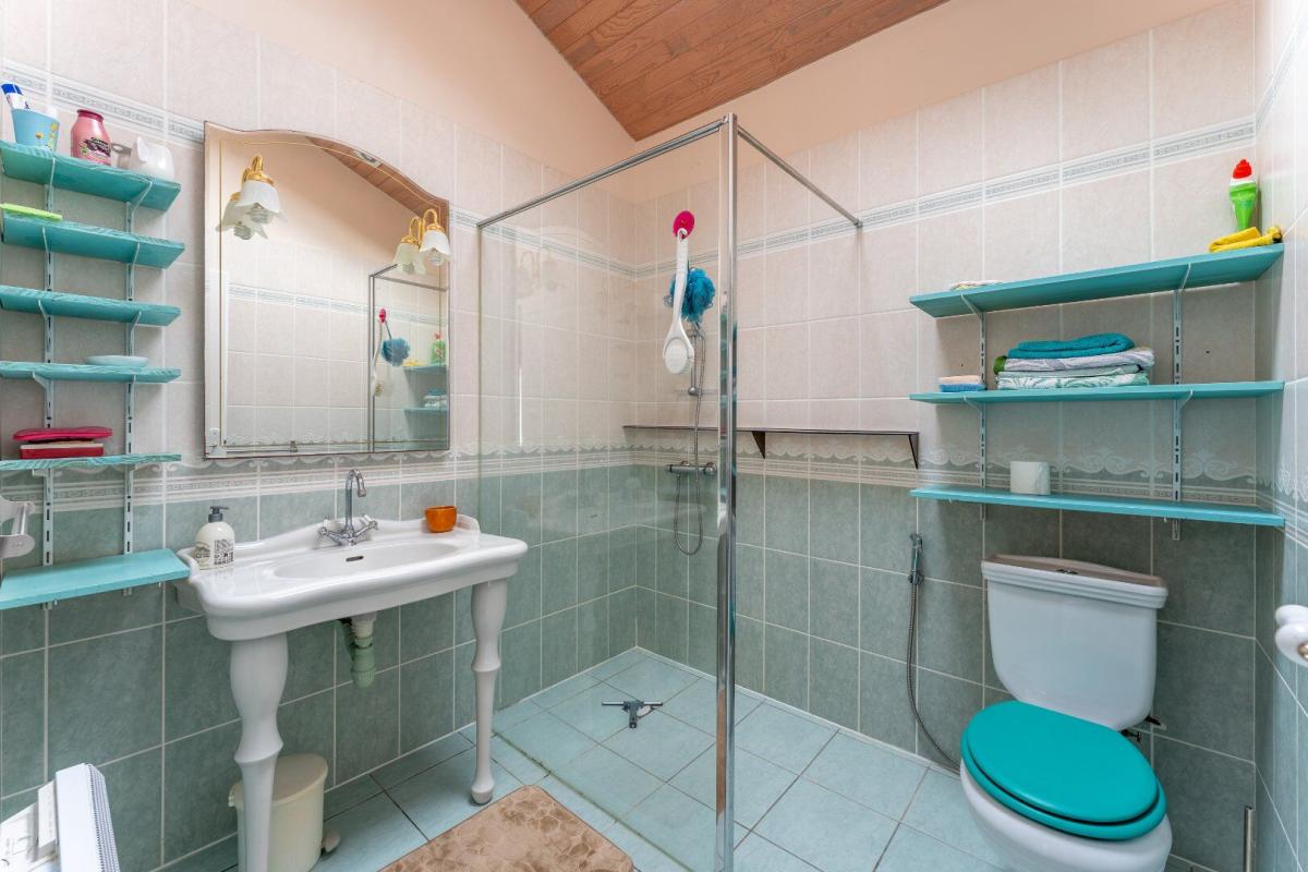 8 bedroom villa in Andernos Les Bains, Gironde, France