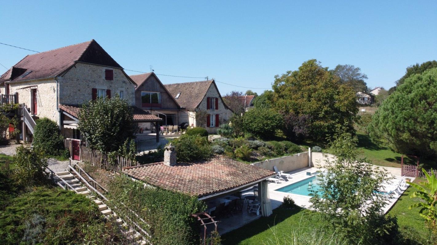 8 bedroom propriete in Thenon, Dordogne, France